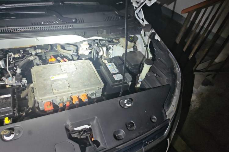 Used BYD Yuan New Energy 2019 EV535 High-Energy Leading Edition Engine Bay Left