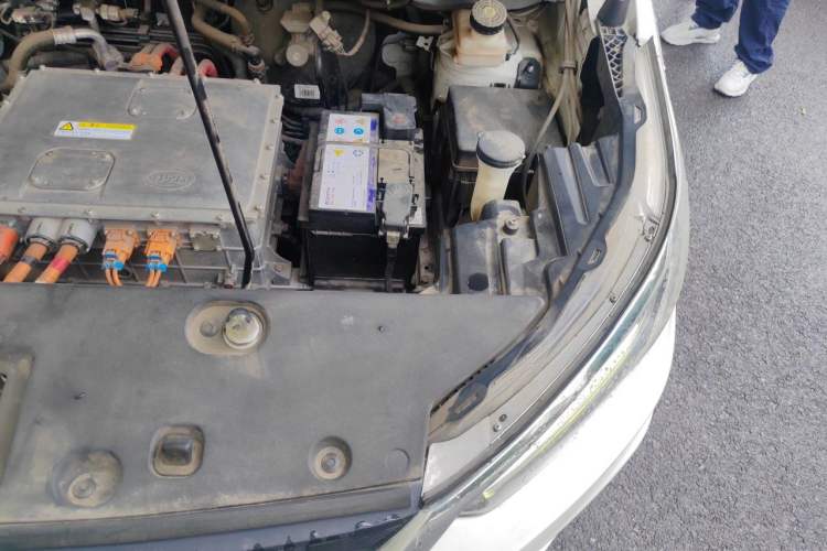 Used BYD Yuan New Energy 2019 EV535 High-Energy Leading Edition Engine Bay Left