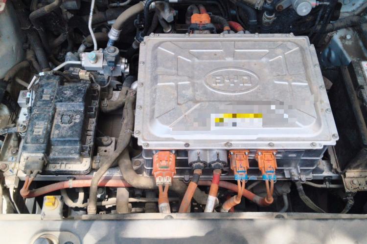 Used BYD Yuan New Energy 2019 EV535 Smart Connect Trendsetting Model Engine Bay