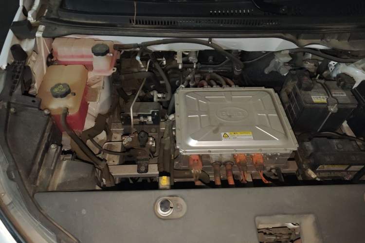 Used BYD Yuan New Energy 2019 EV360 Smart Connect Leading Model Engine Bay Right