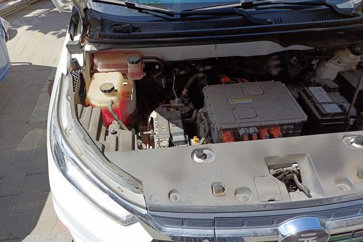 Used BYD Yuan New Energy 2019 EV535 High-Energy Leading Edition Engine Bay Right