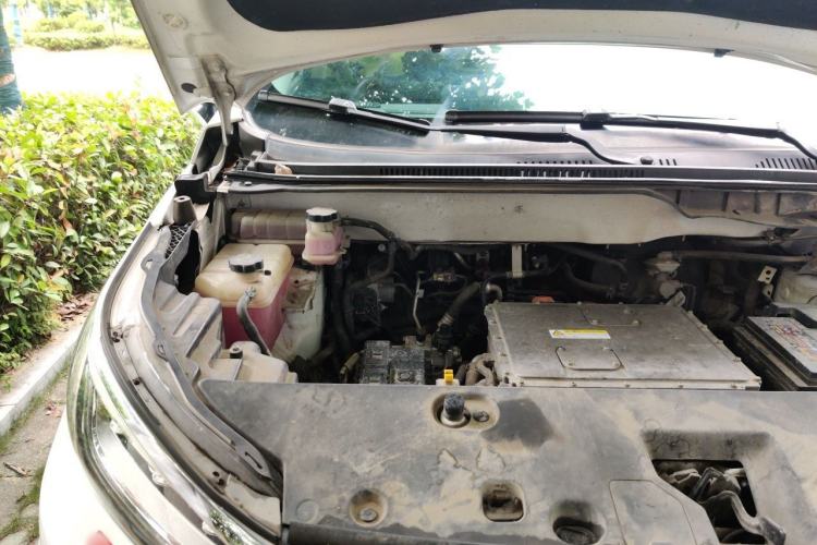 Used BYD Yuan New Energy 2019 EV535 Smart Connect Trendsetting Model Engine Bay Right