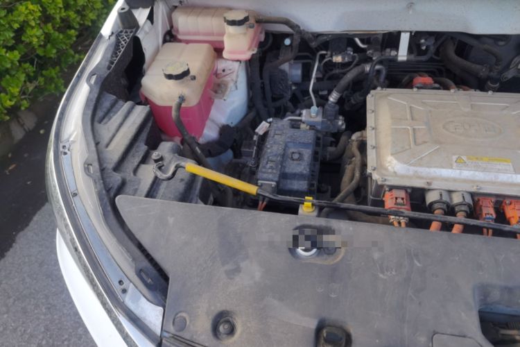 Used BYD Yuan New Energy 2019 EV360 Smart Connect Enjoyment Model Engine Bay Right