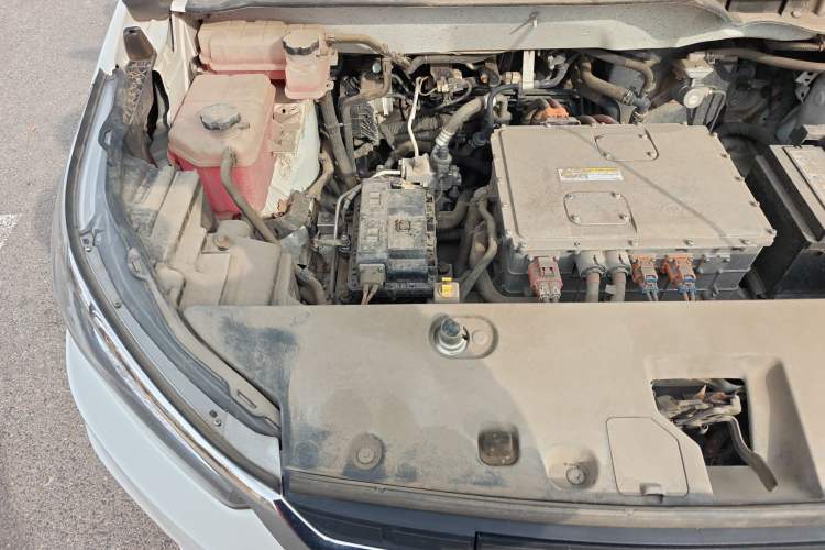 Used BYD Yuan New Energy 2019 EV535 Smart Connect Trendsetting Model Engine Bay Right