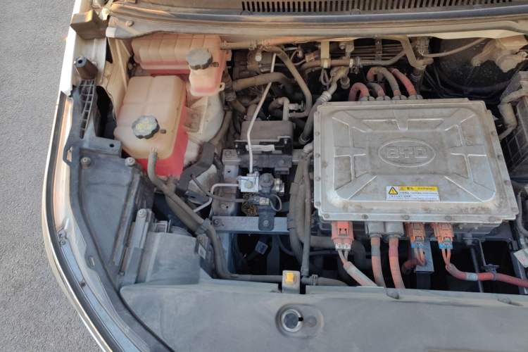 Used BYD Yuan New Energy 2019 EV360 Smart Connect Leading Model Engine Bay Right