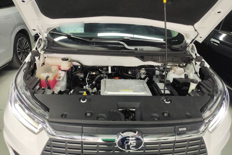Used BYD Yuan New Energy 2019 EV535 Smart Connect Trendsetting Model Engine Bay