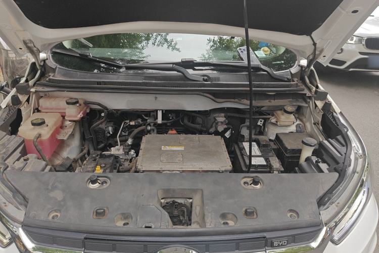 Used BYD Yuan New Energy 2019 EV535 Smart Connect Trendsetting Model Engine Bay
