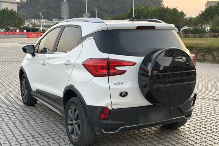 Used BYD Yuan New Energy 2019 EV360 Smart Connect Enjoyment Model Exterior 1