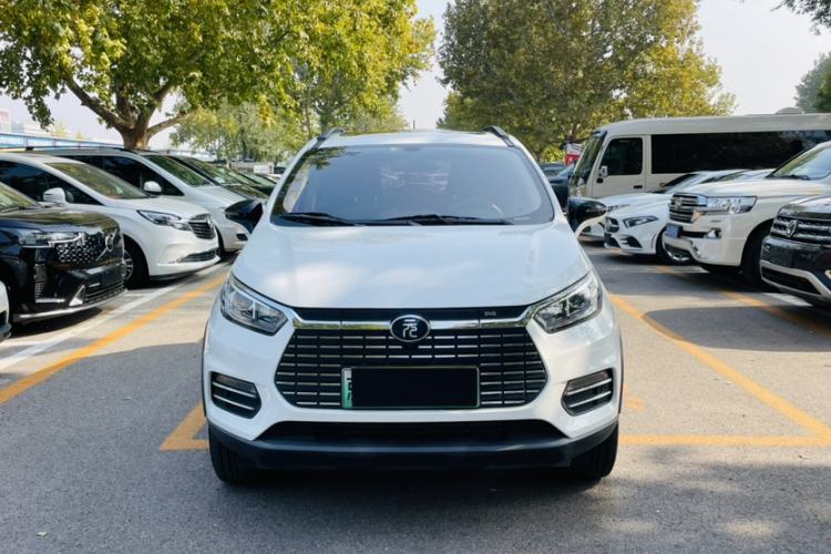 Used BYD Yuan New Energy 2019 EV360 Smart Connect Elite Model Exterior 1