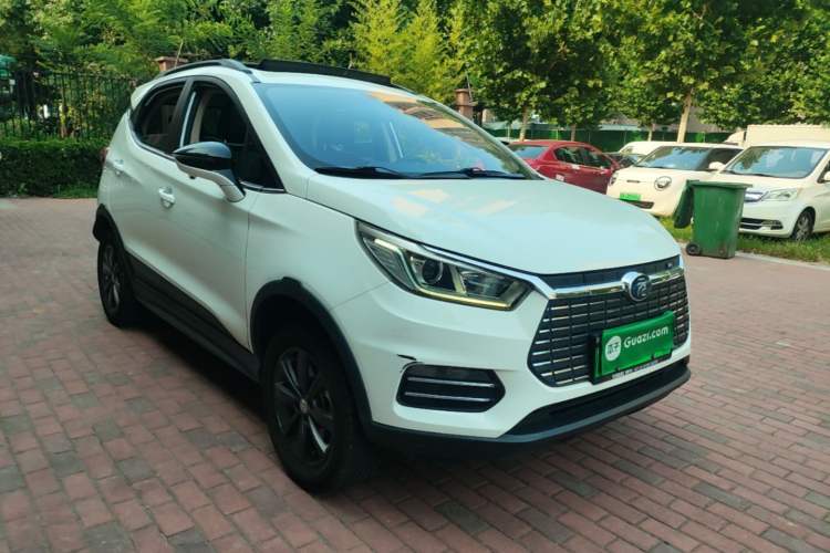 Used BYD Yuan New Energy 2019 EV360 Smart Connect Leading Model Exterior 1