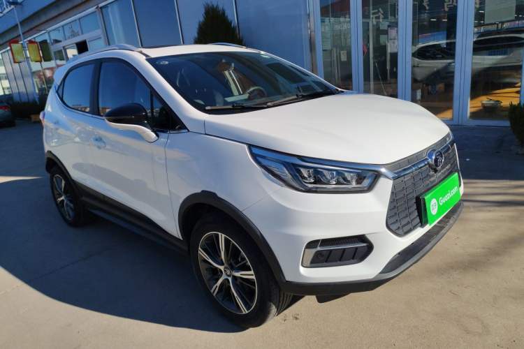 Used BYD Yuan New Energy 2019 EV535 High-Energy Leading Edition Exterior 1