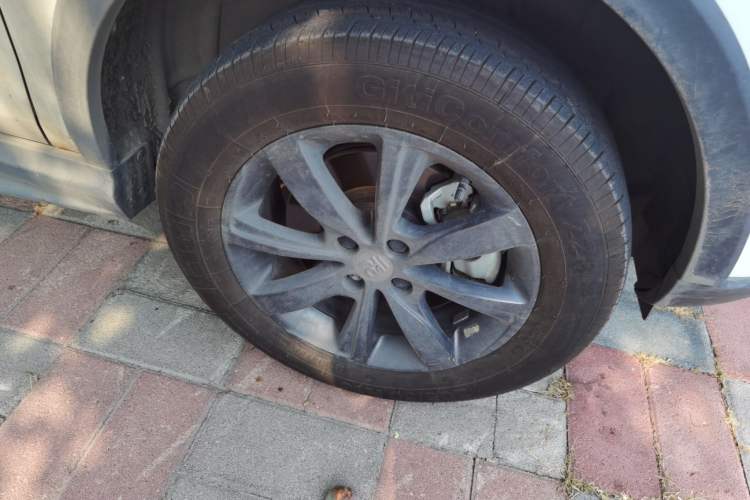 Used BYD Yuan New Energy 2019 EV360 Smart Connect Elite Model Exterior 1