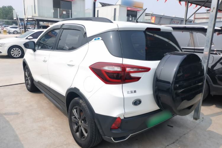 Used BYD Yuan New Energy 2019 EV360 Smart Connect Leading Model Exterior 2