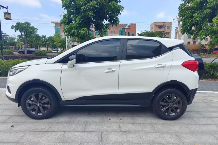 Used BYD Yuan New Energy 2019 EV535 Smart Connect Trendsetting Model Exterior 2