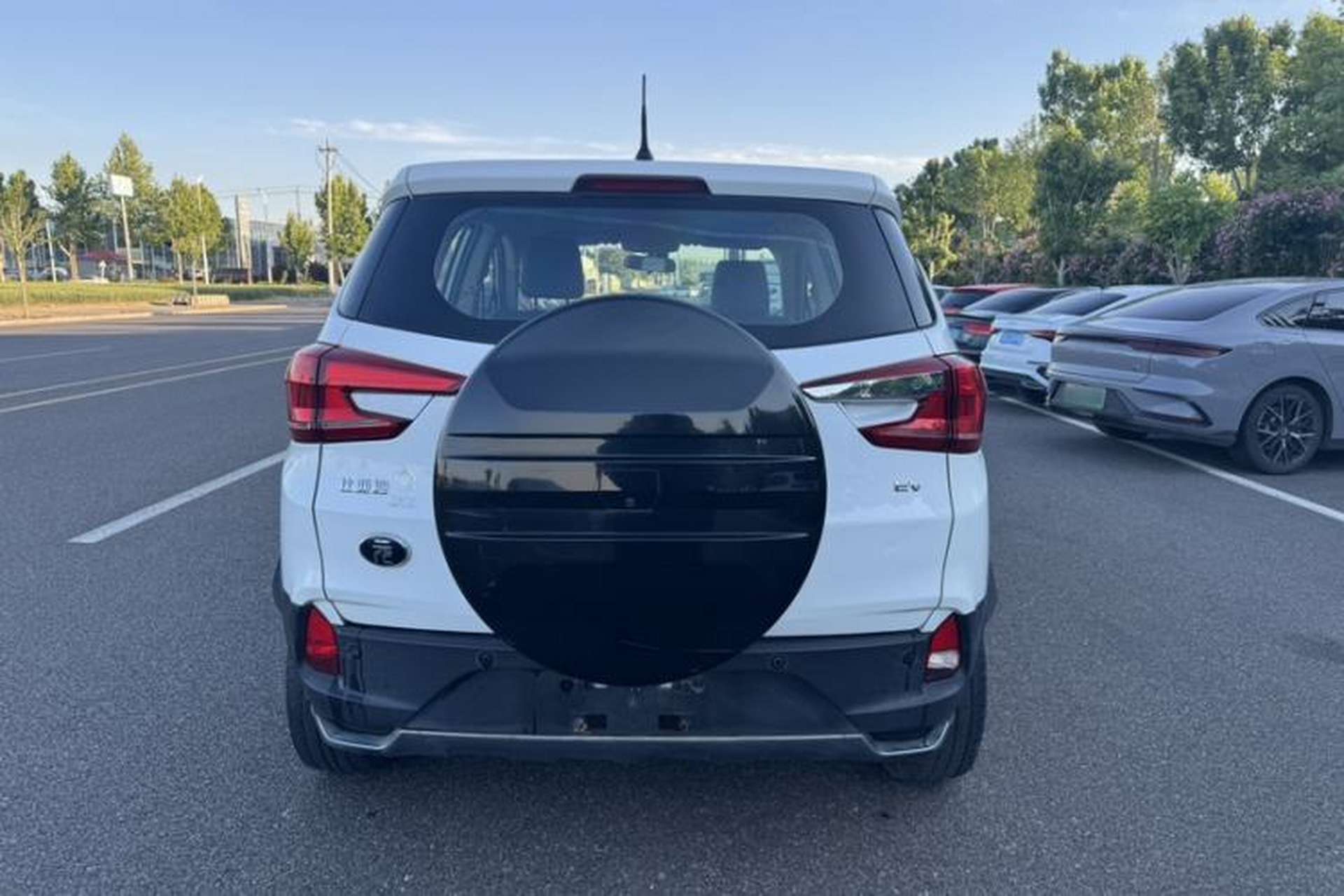 Used BYD Yuan New Energy 2019 EV535 Smart Connect Trendsetting Model Exterior 2