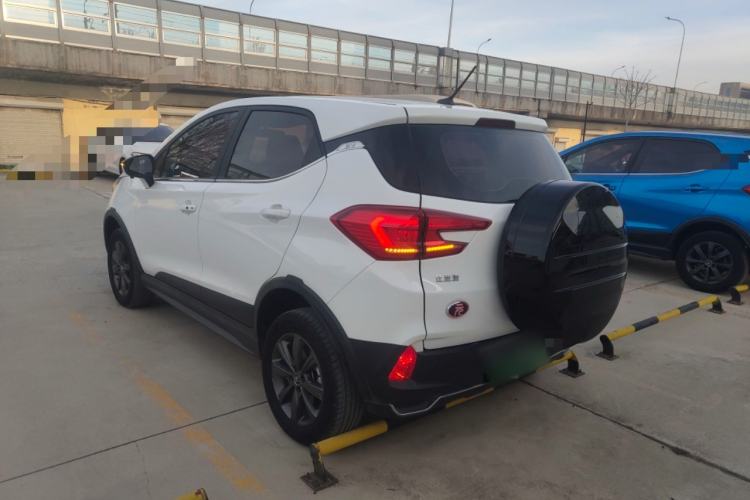 Used BYD Yuan New Energy 2019 EV535 Smart Connect Trendsetting Model Exterior 2