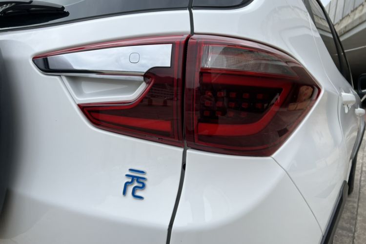 Used BYD Yuan New Energy 2019 EV360 Smart Connect Elite Model Exterior 2