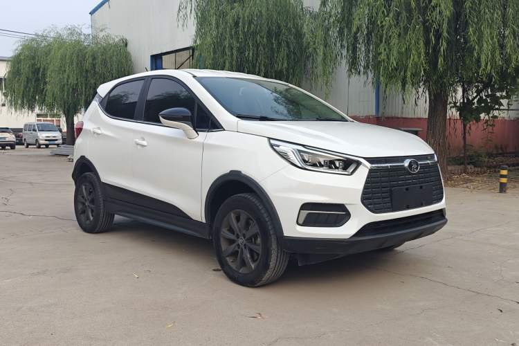 Used BYD Yuan New Energy 2019 EV535 Smart Connect Trendsetting Model Exterior 2