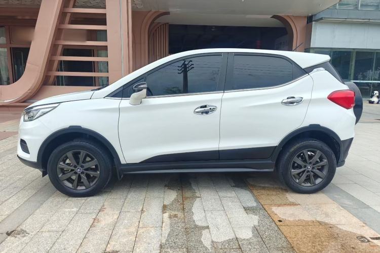 Used BYD Yuan New Energy 2019 EV535 Smart Connect Trendsetting Model Exterior 2
