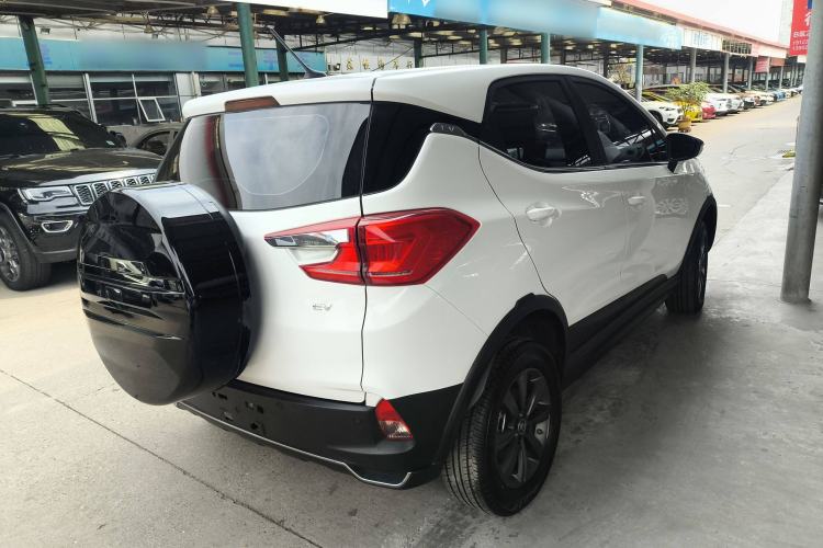 Used BYD Yuan New Energy 2019 EV535 Smart Connect Trendsetting Model Exterior 3