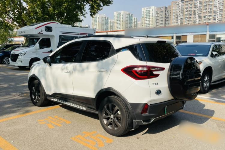 Used BYD Yuan New Energy 2019 EV360 Smart Connect Elite Model Exterior 3