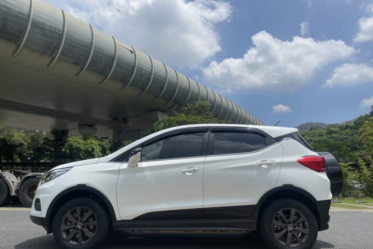 Used BYD Yuan New Energy 2019 EV535 Smart Connect Trendsetting Model Exterior 3