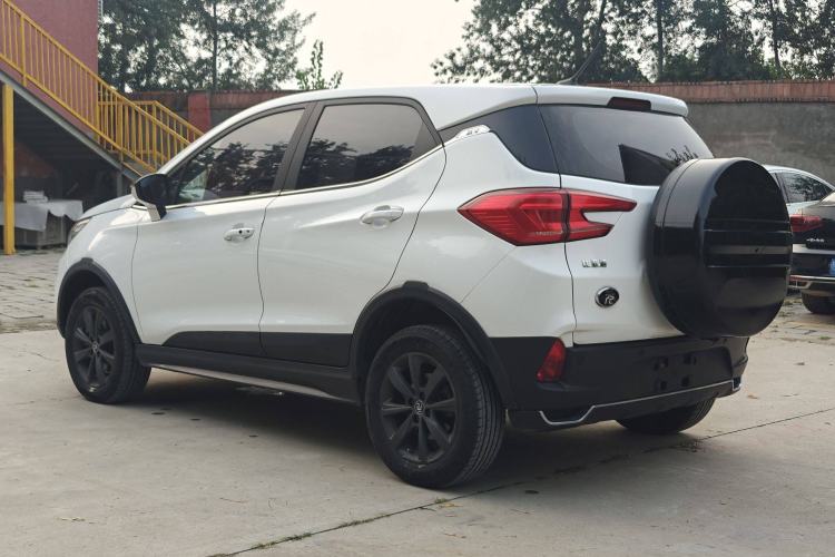 Used BYD Yuan New Energy 2019 EV535 Smart Connect Trendsetting Model Exterior 3