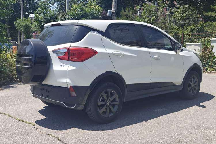 Used BYD Yuan New Energy 2019 EV535 Smart Connect Trendsetting Model Exterior 4