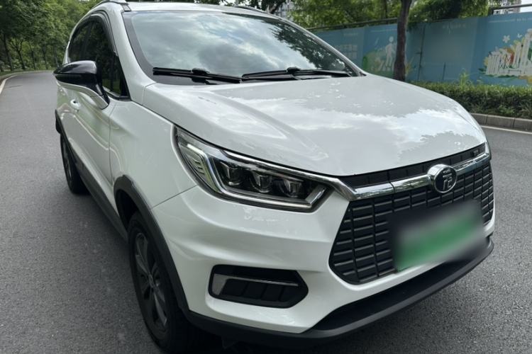 Used BYD Yuan New Energy 2019 EV360 Smart Connect Enjoyment Model Exterior 4