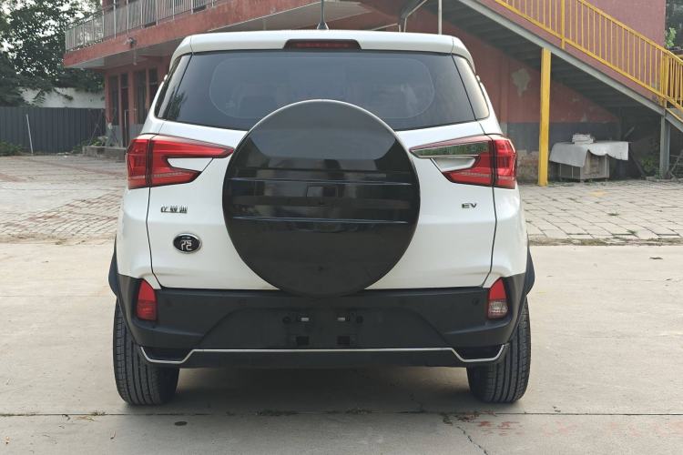 Used BYD Yuan New Energy 2019 EV535 Smart Connect Trendsetting Model Exterior 4