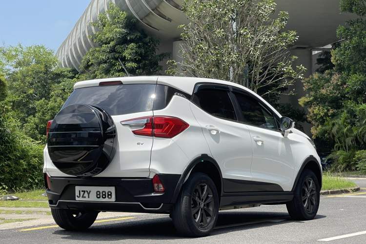 Used BYD Yuan New Energy 2019 EV535 Smart Connect Trendsetting Model Exterior 5