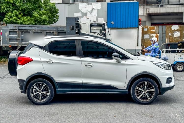 Used BYD Yuan New Energy 2019 EV535 High-Energy Leading Edition Exterior 5