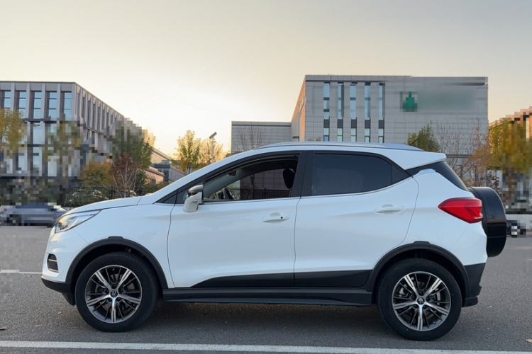 Used BYD Yuan New Energy 2019 EV535 High-Energy Leading Edition Exterior 6