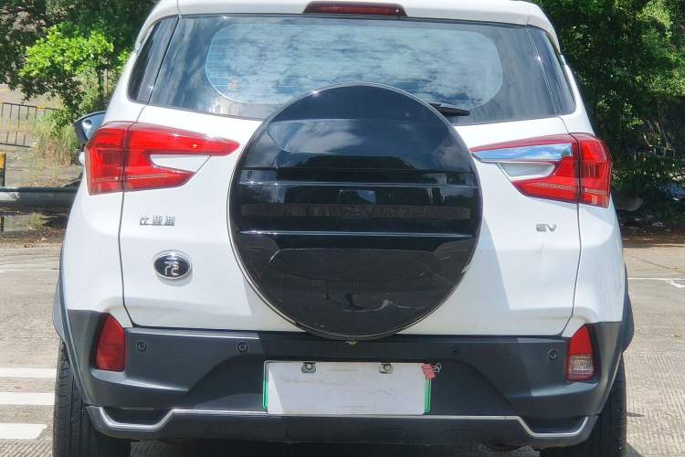 Used BYD Yuan New Energy 2019 EV360 Smart Connect Enjoyment Model Exterior 6
