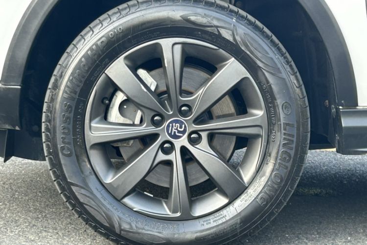 Used BYD Yuan New Energy 2019 EV360 Smart Connect Enjoyment Model Exterior 6