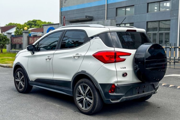 Used BYD Yuan New Energy 2019 EV535 High-Energy Leading Edition Exterior 6