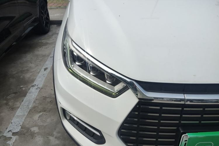 Used BYD Yuan New Energy 2019 EV535 High-Energy Leading Edition Exterior 6
