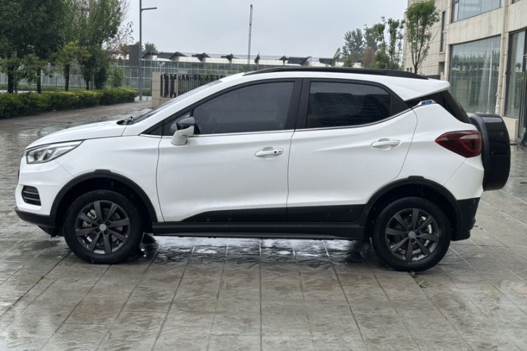 Used BYD Yuan New Energy 2019 EV360 Smart Connect Leading Model Exterior 7