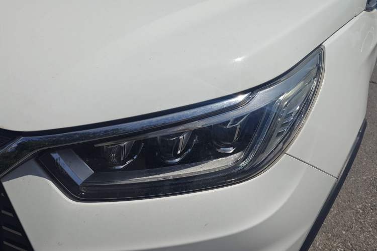Used BYD Yuan New Energy 2019 EV535 Smart Connect Trendsetting Model Exterior 7