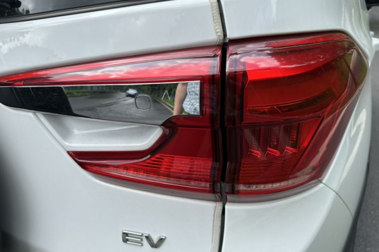 Used BYD Yuan New Energy 2019 EV360 Smart Connect Enjoyment Model Exterior 7