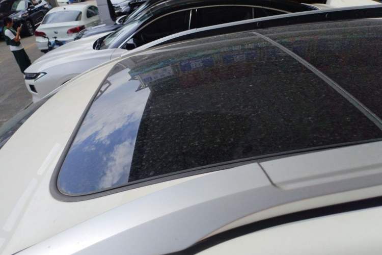 Used BYD Yuan New Energy 2019 EV360 Smart Connect Enjoyment Model Exterior 7