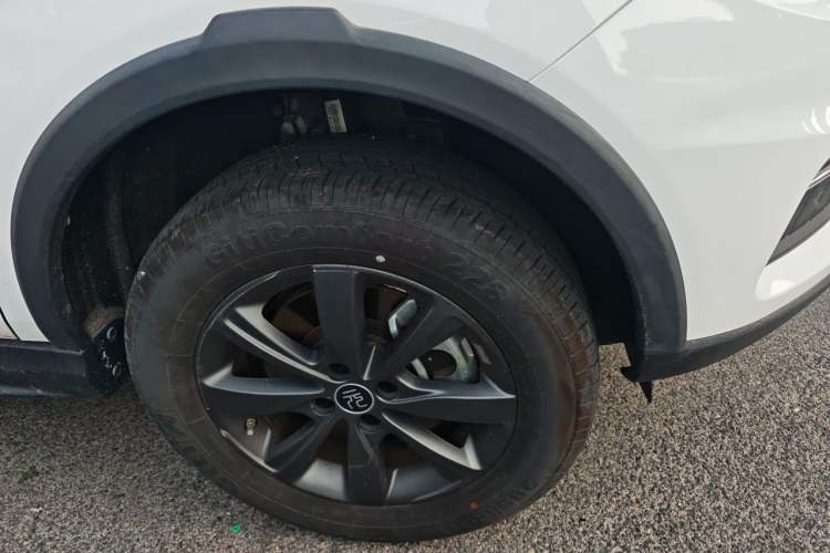 Used BYD Yuan New Energy 2019 EV535 Smart Connect Trendsetting Model Exterior 7