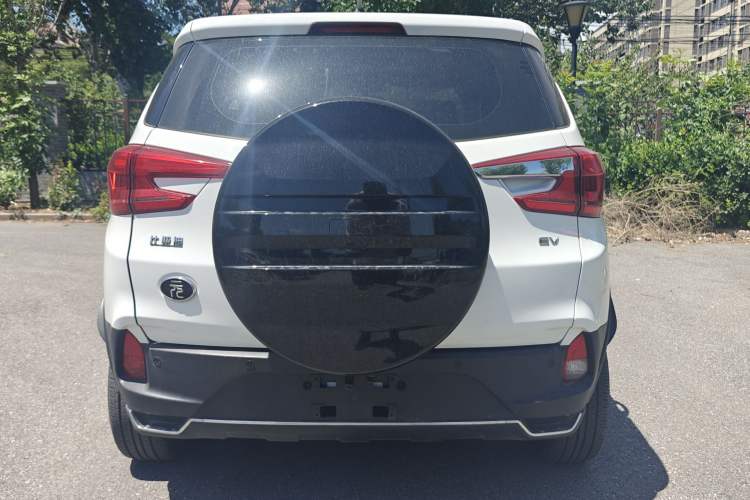 Used BYD Yuan New Energy 2019 EV535 Smart Connect Trendsetting Model Exterior 8