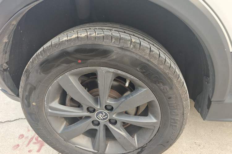 Used BYD Yuan New Energy 2019 EV535 Smart Connect Trendsetting Model Exterior 9