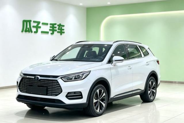 Ojetý BYD Yuan New Energy 2019 EV360 Smart Connect Elite Model