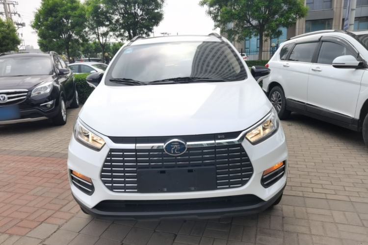 Used BYD Yuan New Energy 2019 EV360 Smart Connect Leading Model Front