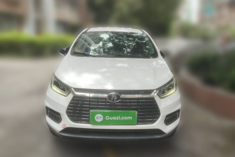 Used BYD Yuan New Energy 2019 EV535 Smart Connect Trendsetting Model Front