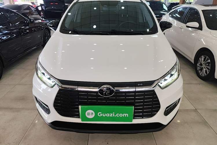 Used BYD Yuan New Energy 2019 EV535 High-Energy Leading Edition Front
