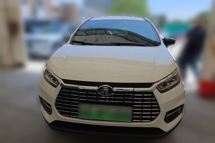 Used BYD Yuan New Energy 2019 EV360 Smart Connect Luxurious Model Front