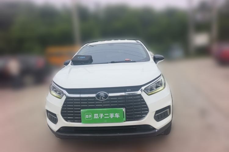 Used BYD Yuan New Energy 2019 EV535 Smart Connect Trendsetting Model Front